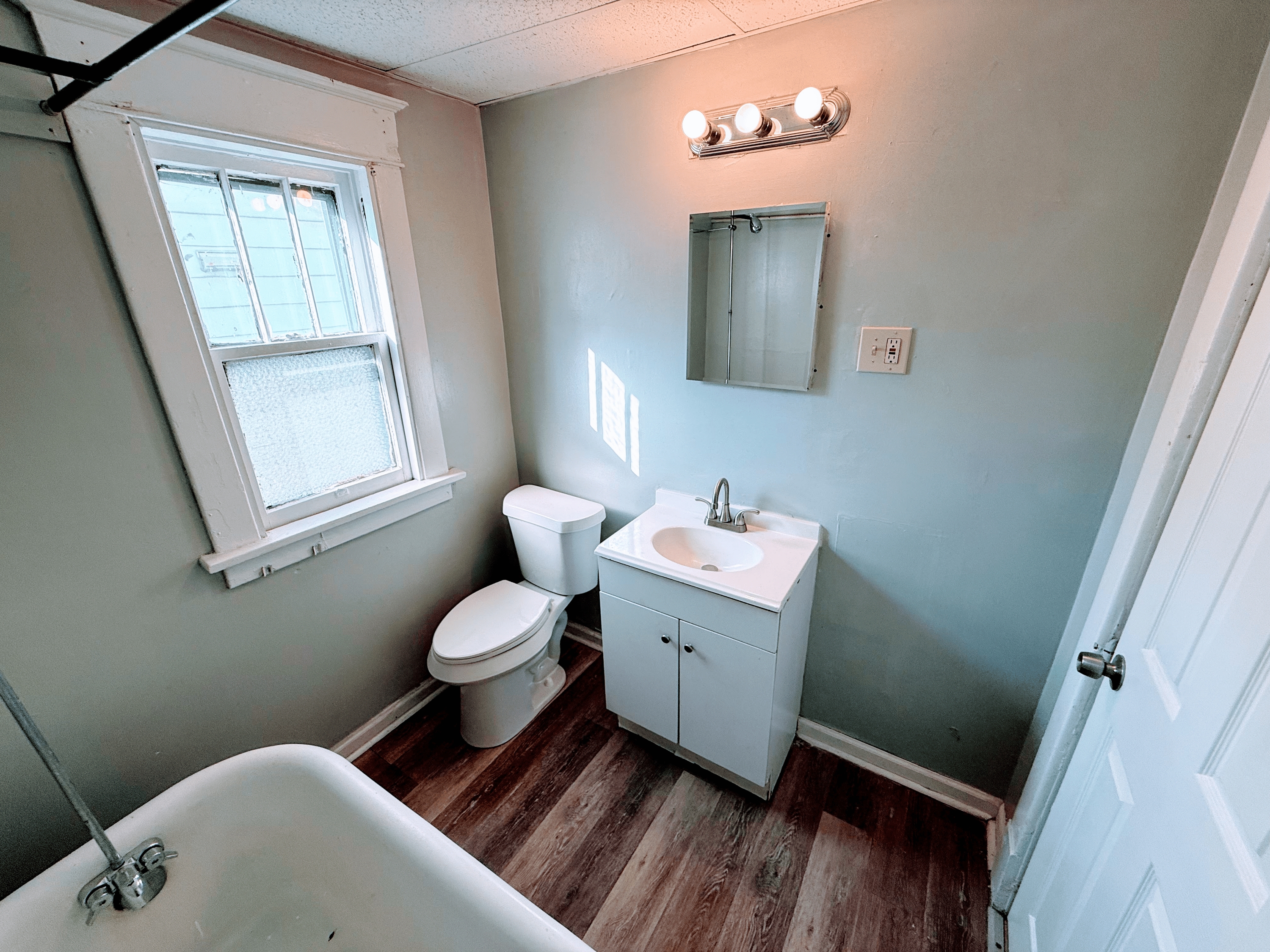Property thumbnail image